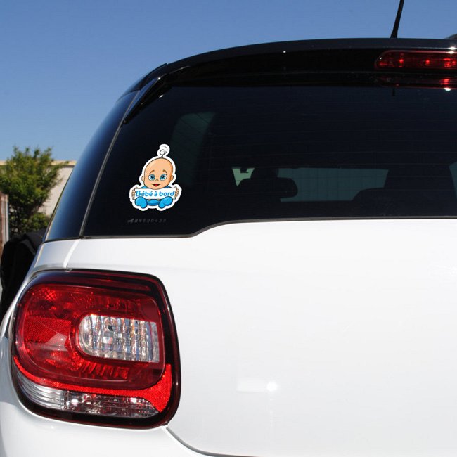 Stickers En 3d Cadox Bebe A Bord Norauto Fr